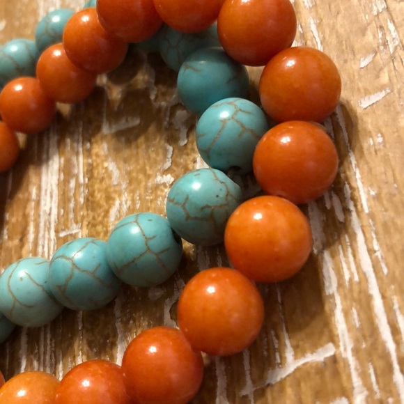 Two stretch bracelets - Picture 3 of 3